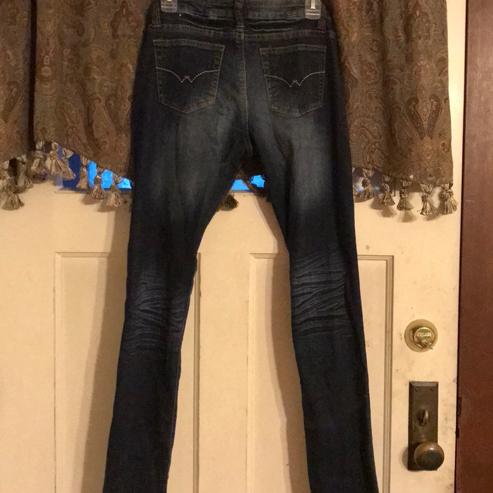 Jeans - Picture 2 of 3